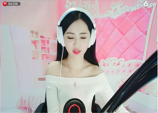 风中的风铃的图片