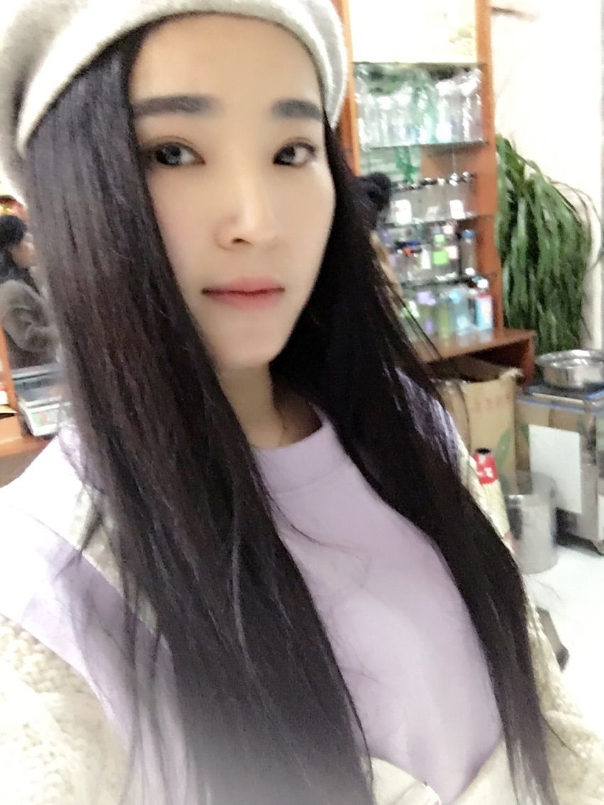 哎呀，小諾回來(lái)啦的主播照片