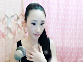 小迷糊梦主播照片