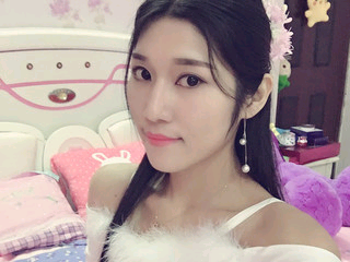然子我好爱你哟的主播照片
