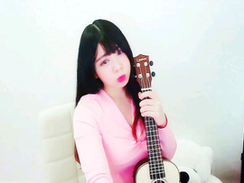 万万的三哥主播照片