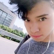 带着呐姑娘ゝ去遛猪