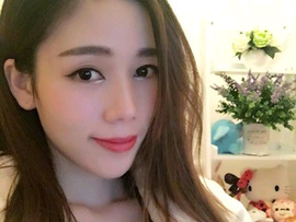 晨曦迪主播照片