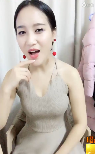 风中的风铃的图片