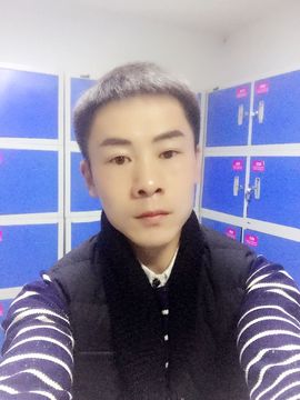 SE-小超主播照片
