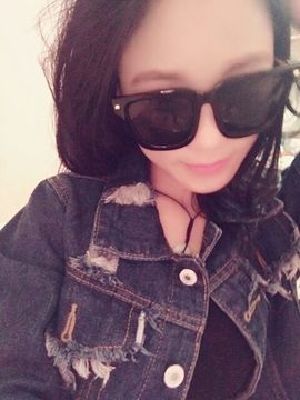 ™____.小百灵。主播照片