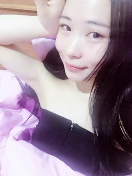 睡不够的大岩主播照片