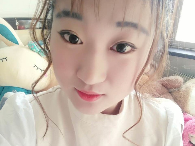 纯心吖的主播海报