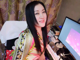 韦艾9主播照片