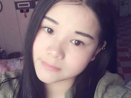 牌王d主播照片