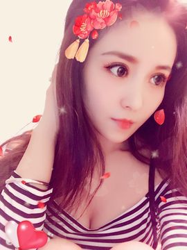魅丽晴儿主播照片