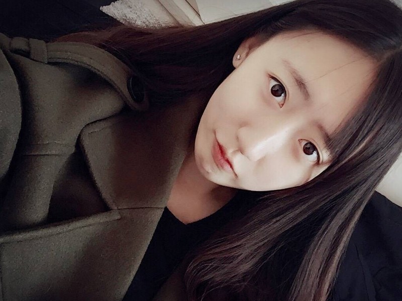 妍儿不吃肉的主播海报