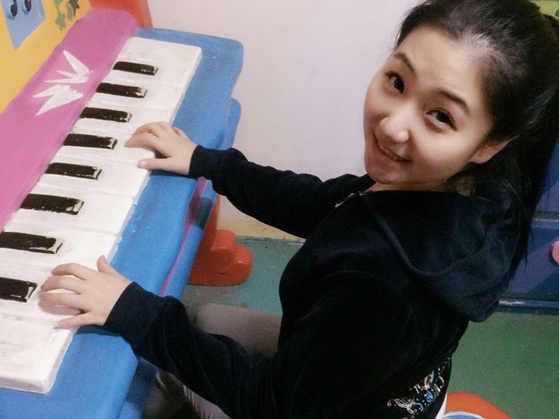 喵咪兔女郎👯的主播海报