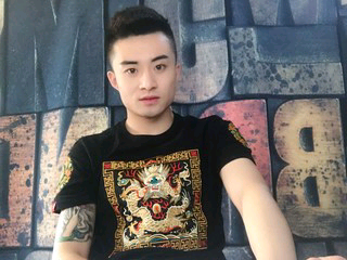 沉醉酒杯主播照片