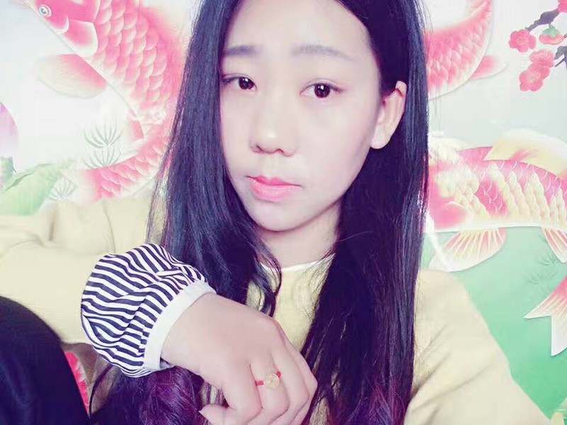 王小婷哟的主播海报