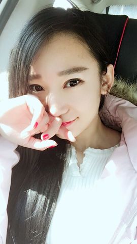 萌萌咳嗽休息主播照片