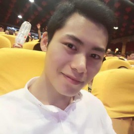 MC雄伟主播照片