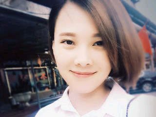 中国一点红的主播照片