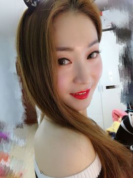 林妹妹不定时直播主播照片