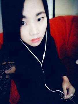 @刘欣主播照片