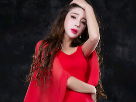 ！！小嘴乱吻！！主播照片