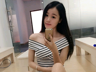 冉拉阿提的主播照片