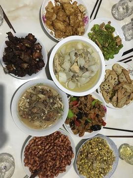 萌萌咳嗽休息主播照片