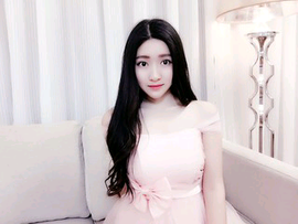 恋妞的灵魂主播照片