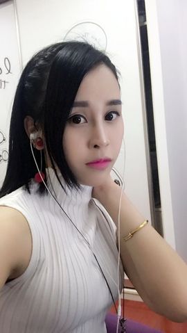 小女人不一定温柔主播照片