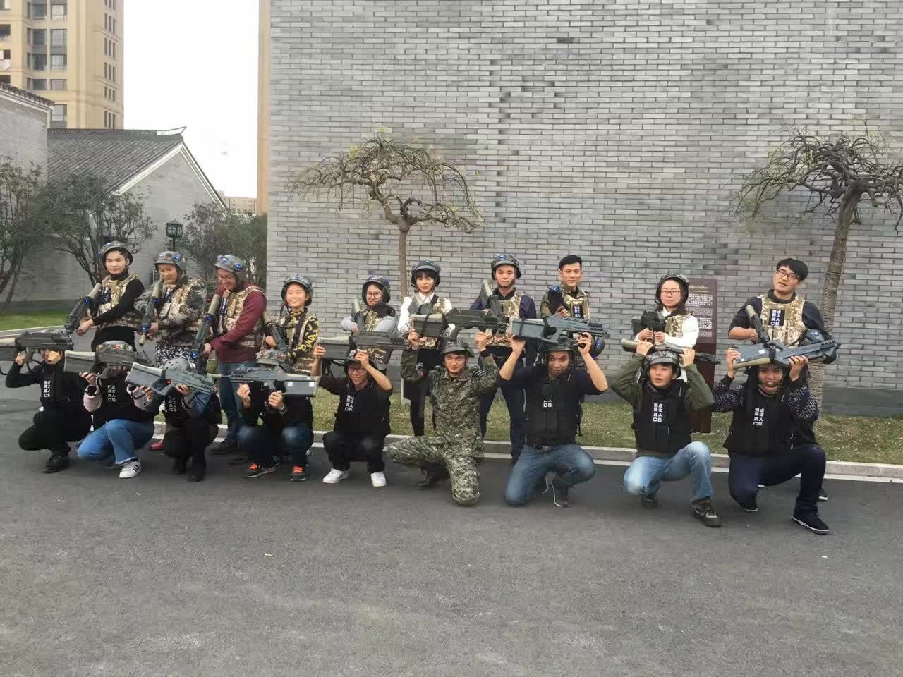 大鹏户外搭讪主播照片