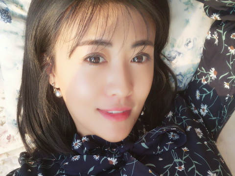 没错👉我就是吴小黑海报