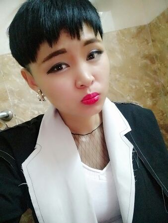 MC莫愁?求升冠的主播照片