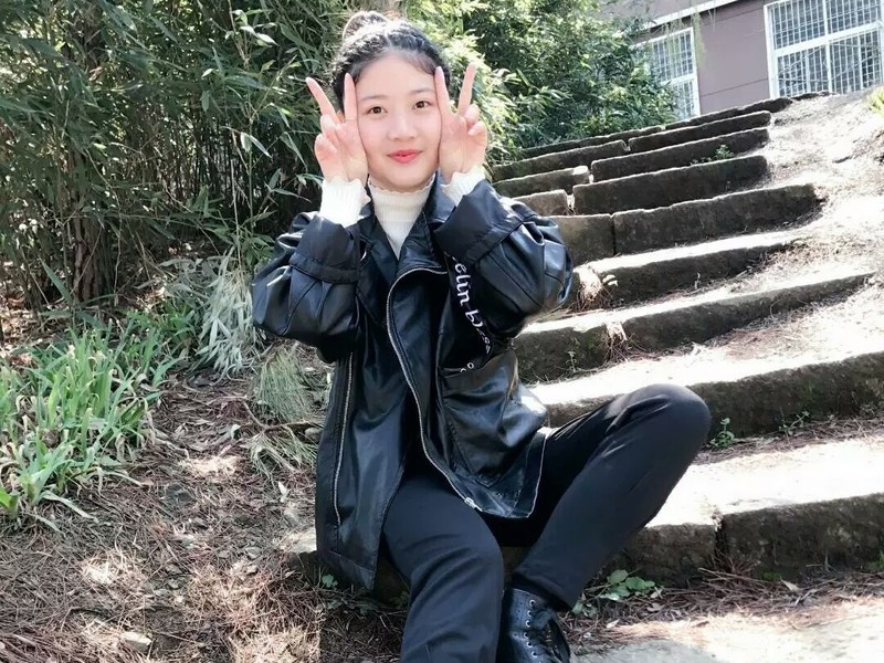👄南浔👄的主播海报
