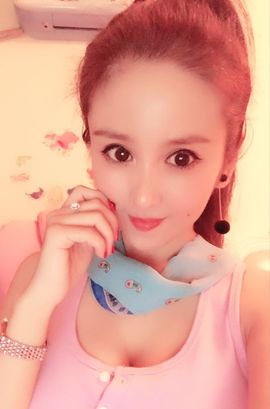 魅丽晴儿主播照片