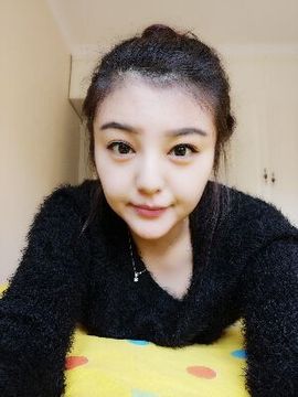 九小九，主播照片