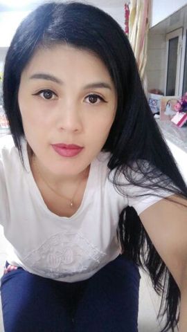 俏丽婉儿主播照片