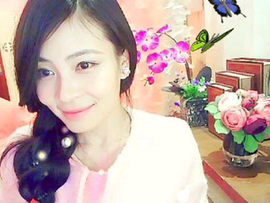 小小扇子主播照片