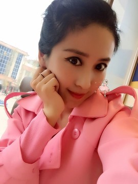 嵗玥蕪婧主播照片
