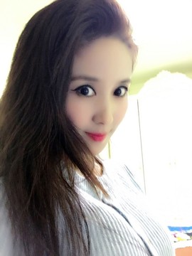 嵗玥蕪婧主播照片
