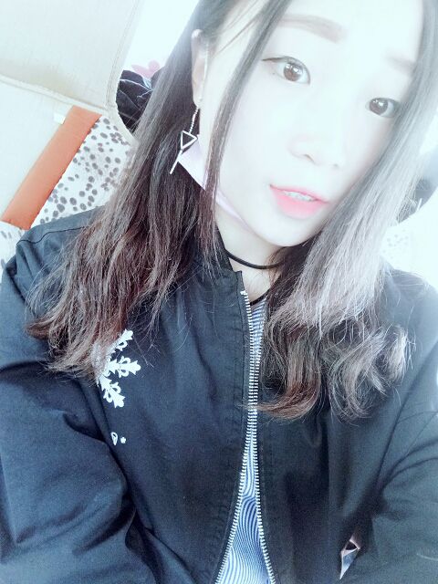 一个小梦梦主播照片