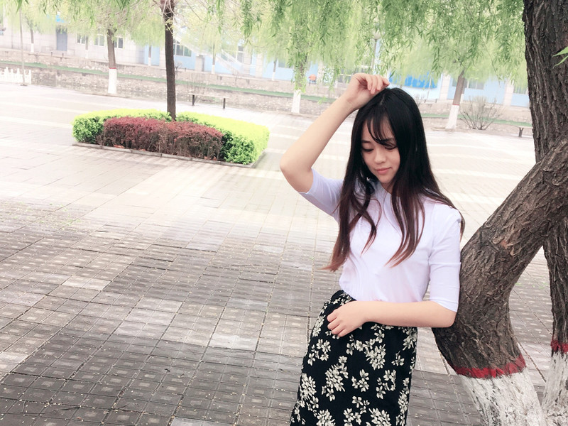 涵小小的主播海报