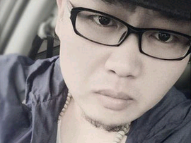 一峰汽贸汽修二手车主播照片