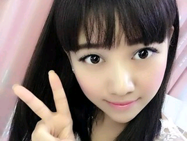 刘俊美主播照片