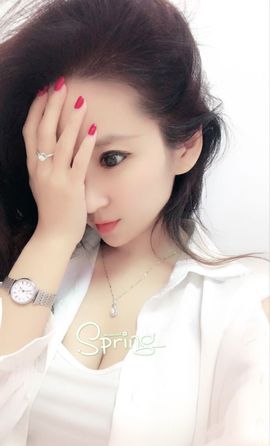 魅丽晴儿主播照片