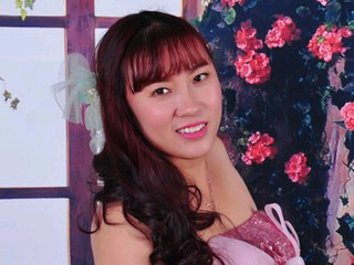 刘俊美主播照片