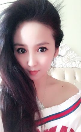 魅丽晴儿主播照片