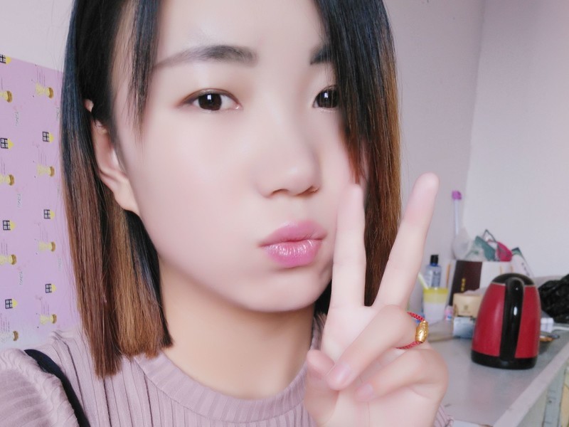 萌，小恩的主播海报