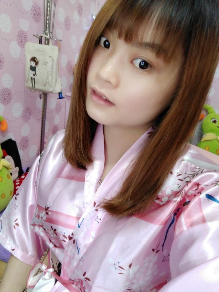 虞姬小妞~素颜新主播的主播照片