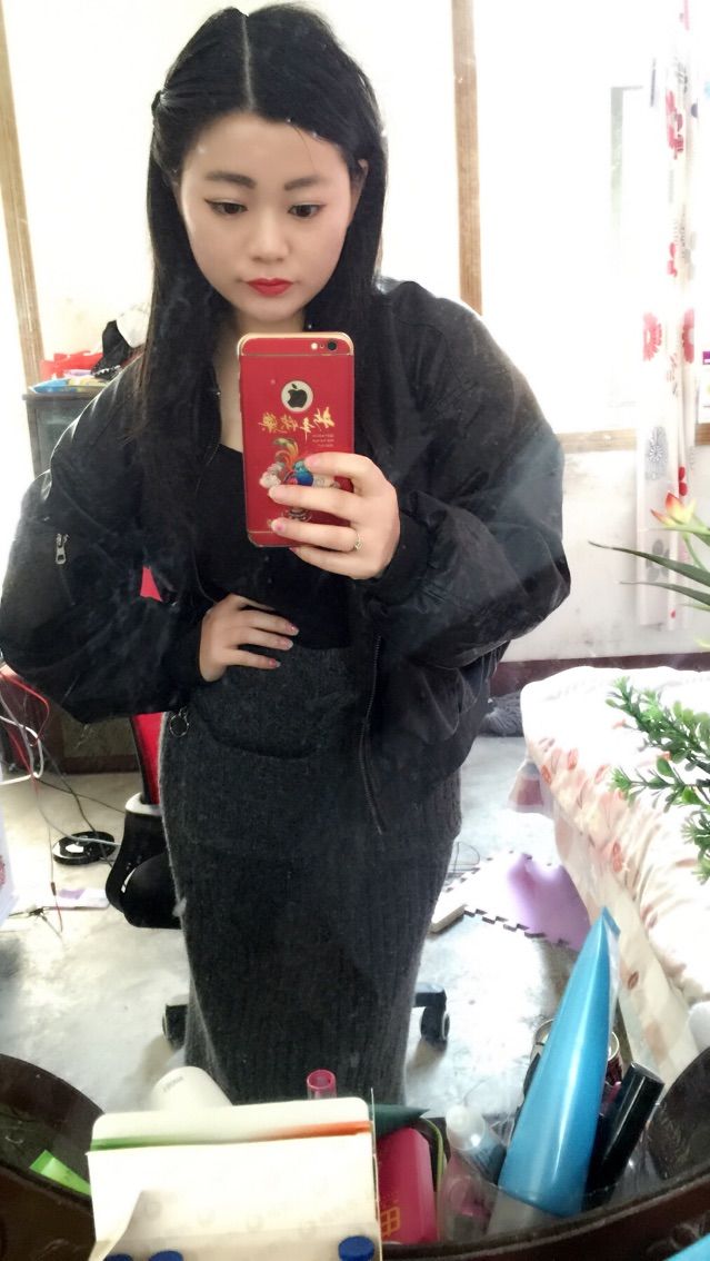 只為你留下，容！的主播照片