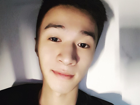你就是小星星🌟海报